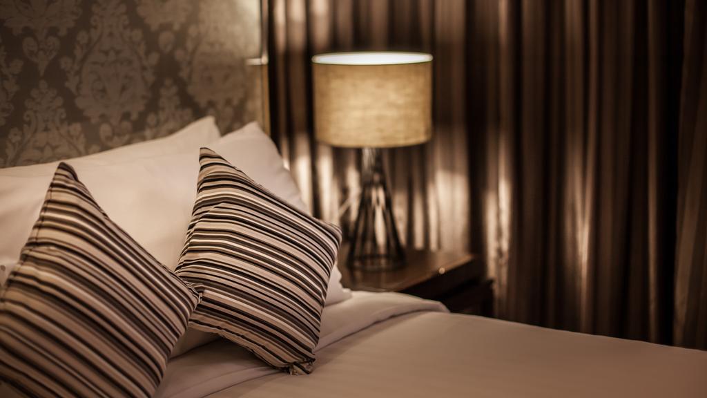 Arcadia Residence Ploenchit By Compass Hospitality Bangkok Room photo