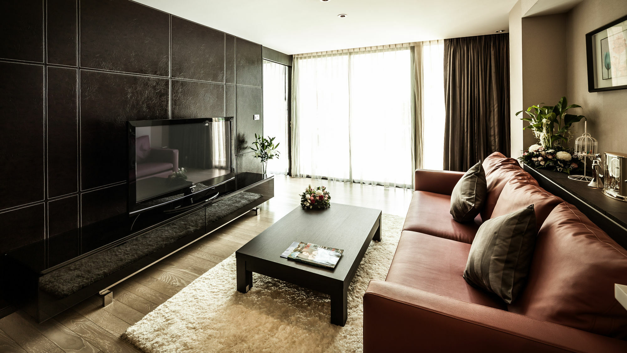 Arcadia Residence Ploenchit By Compass Hospitality Bangkok Exterior photo