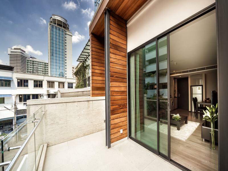 Arcadia Residence Ploenchit By Compass Hospitality Bangkok Exterior photo